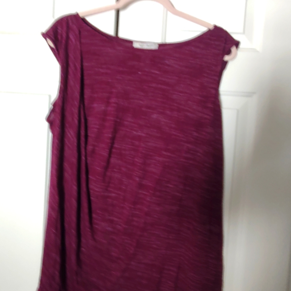White House Black market top XL